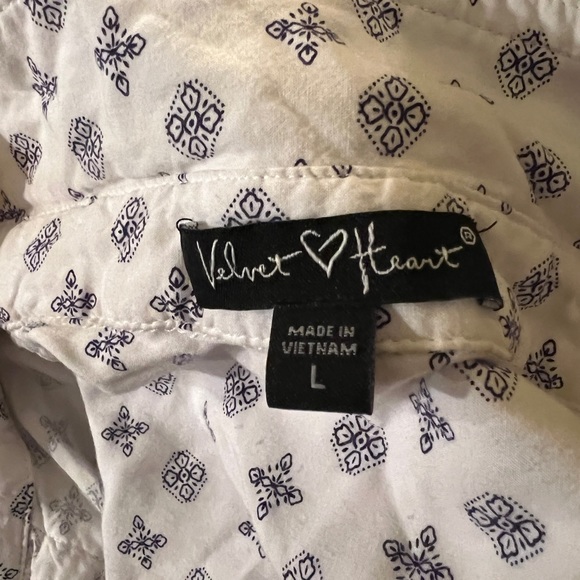 Button down shirt - Picture 3 of 7